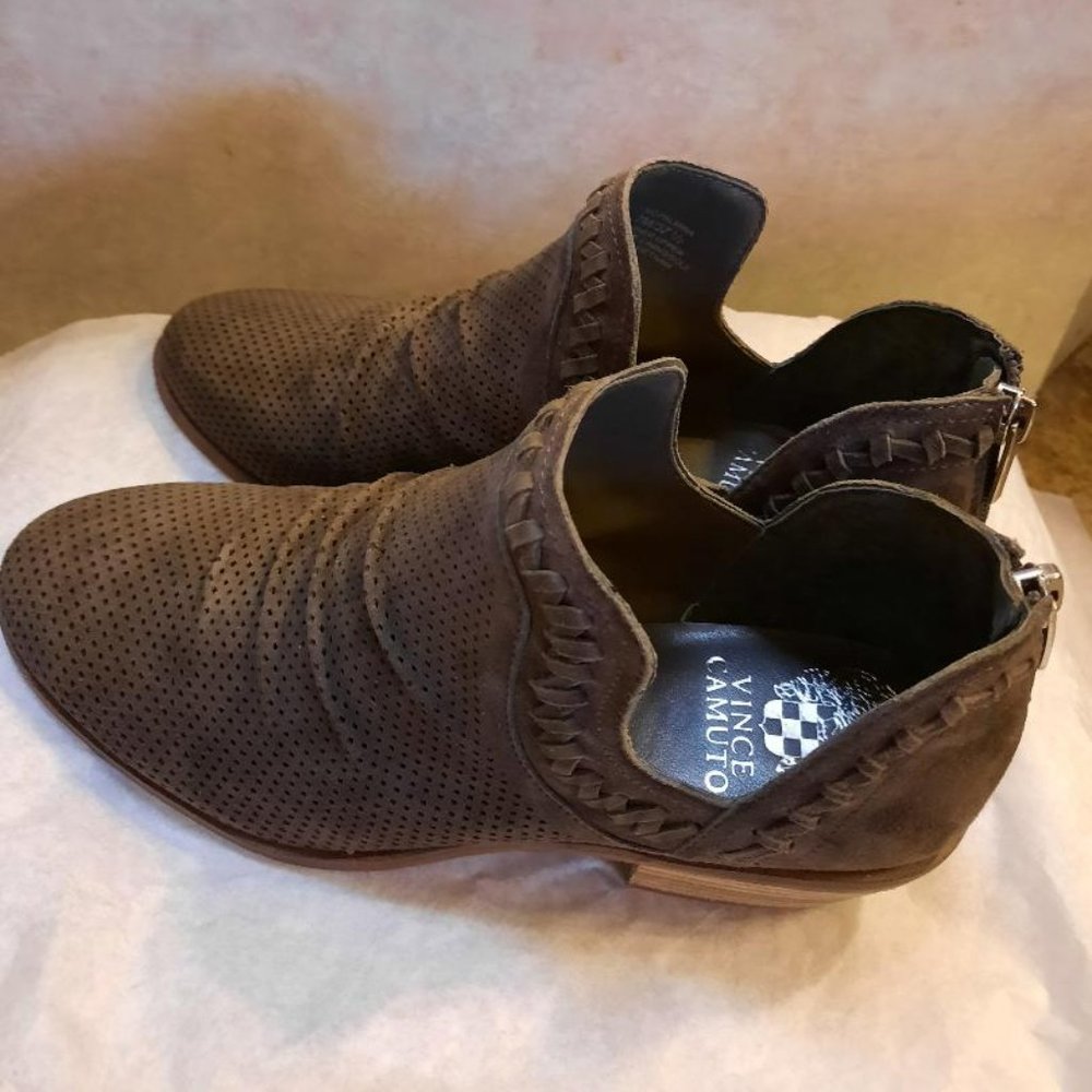 VINCE CAMUTO PALMINA LUX KID SUEDE BOOTIES   7M - Picture 3 of 4